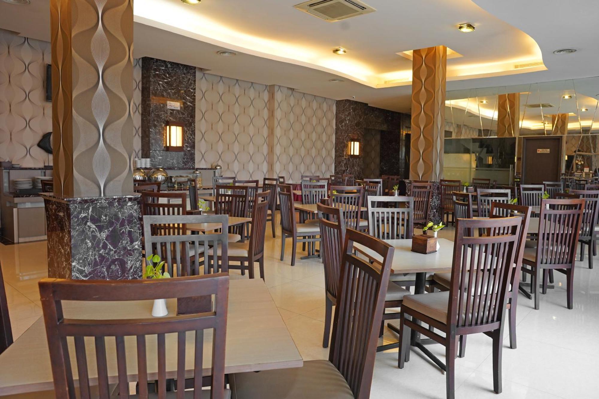 Arinas Hotel Μπαντάρ Λαμπούνγκ Εξωτερικό φωτογραφία